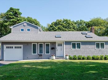 949 Gardiner Drive