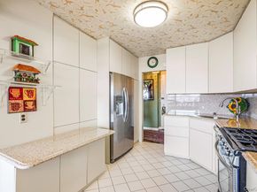 166-25 Powells Cove Boulevard 9E, Beechhurst NY 11357