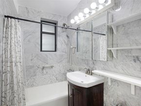 224-24 Union Turnpike 2N, Oakland Gardens NY 11364