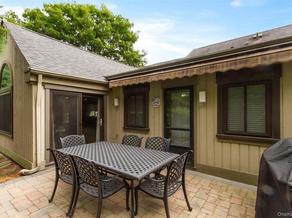 489 Heritage Hills B, Somers NY 10589