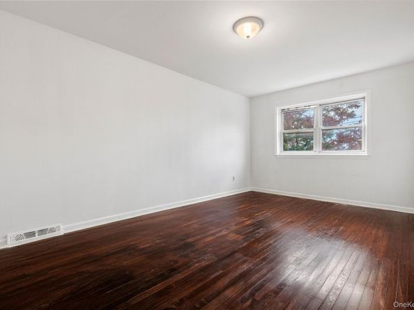 3766 Bronxwood Avenue, Bronx NY 10469