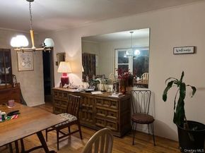 32 Copeland Place, Farmingdale NY 11735