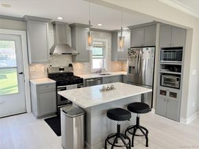 27 Central Avenue, North Babylon NY 11703