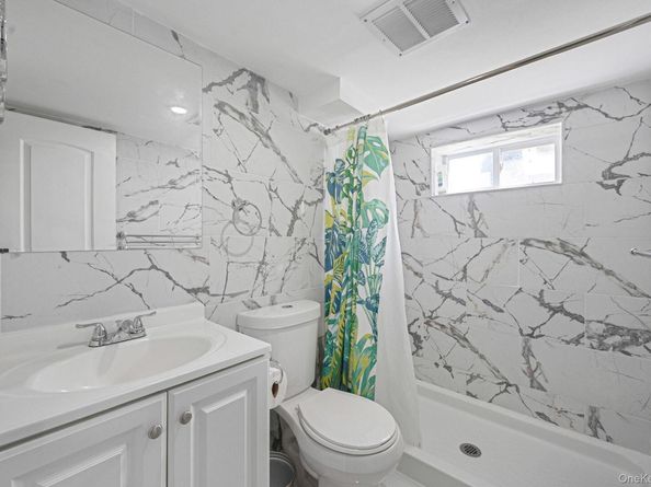 1233 6th Street, West Babylon NY 11704