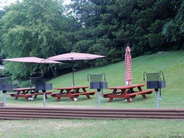 1840 Crompond Road 2C2, Peekskill NY 10566