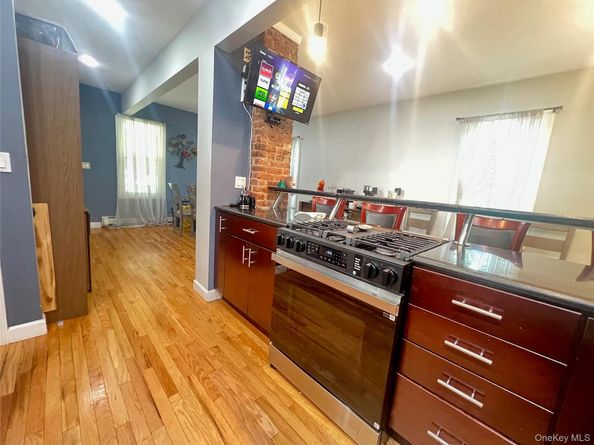 168 W Hartsdale Avenue, Hartsdale NY 10530