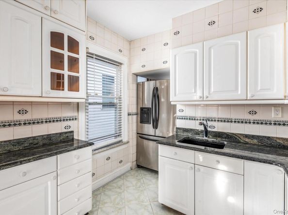 9317 123rd Street, Richmond Hill S. NY 11419