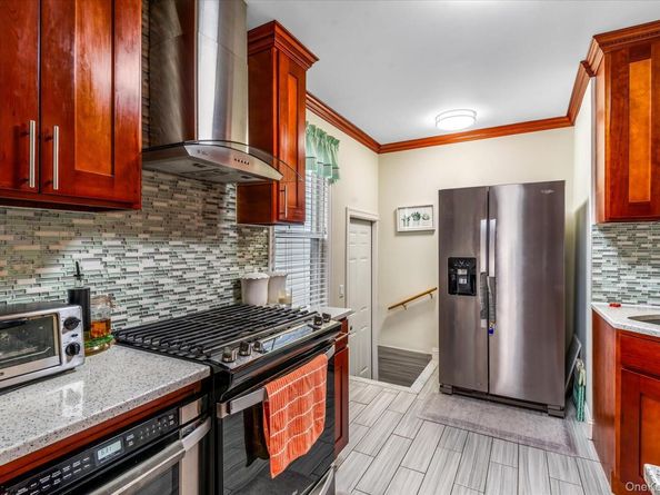 9317 123rd Street, Richmond Hill S. NY 11419