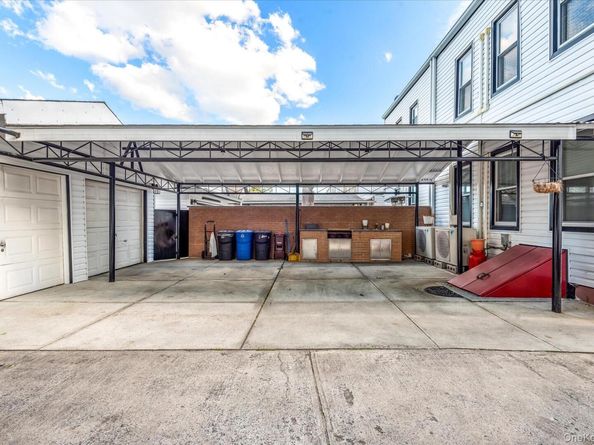 9317 123rd Street, Richmond Hill S. NY 11419