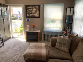 6 Wilton Street, New Hyde Park NY 11040