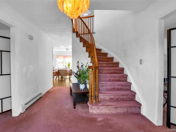 30 Ashford Drive, Bohemia NY 11716