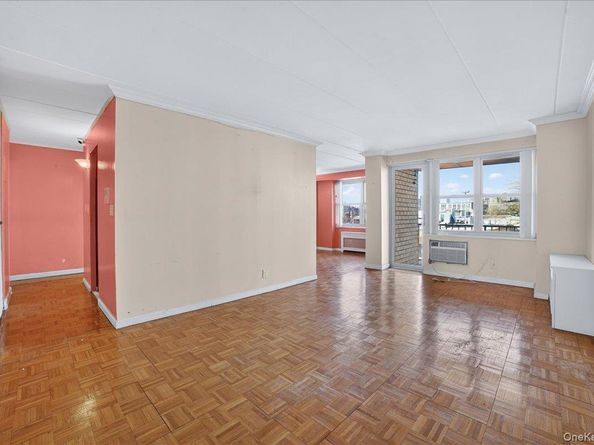 11 Park Avenue 3D, Mount Vernon NY 10550