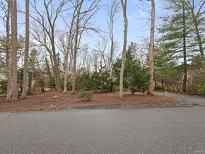 33 Oleander Drive, Northport NY 11768