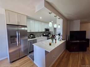 86-10 151 Street 5G, Howard Beach NY 11414