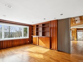 549 Woodbury Road, Cold Spring Harbor NY 11724