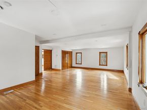 549 Woodbury Road, Cold Spring Harbor NY 11724