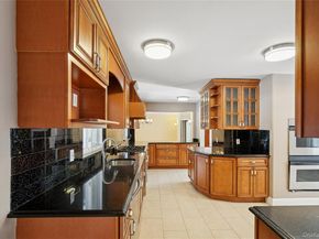 549 Woodbury Road, Cold Spring Harbor NY 11724