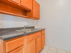 381 E 152nd Street, Bronx NY 10455