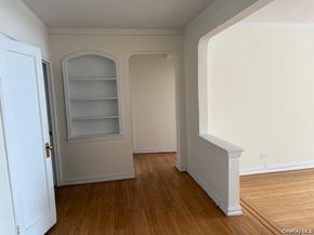 118-14 83rd Avenue 3G, Kew Gardens NY 11415