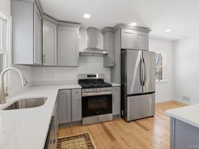 32 Rockland Drive, Jericho NY 11753