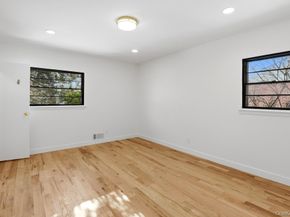 32 Rockland Drive, Jericho NY 11753