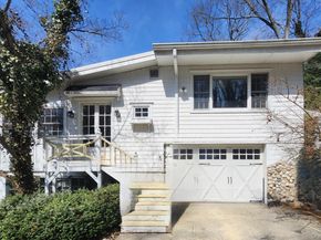 20 Harborview Drive, Northport NY 11768