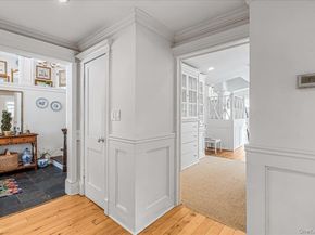 20 Harborview Drive, Northport NY 11768