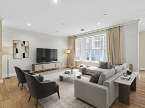 25102 Aspenwood Drive, Plainview NY 11803