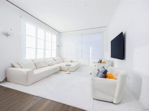 100 Garvies Point Road 1024, Glen Cove NY 11542