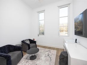 100 Garvies Point Road 1024, Glen Cove NY 11542