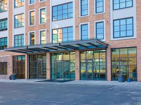 100 Garvies Point Road 1024, Glen Cove NY 11542