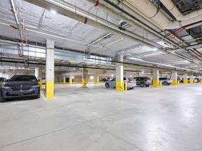 100 Garvies Point Road 1024, Glen Cove NY 11542