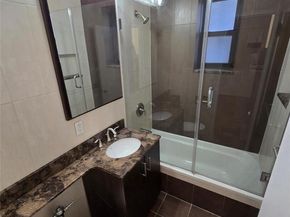 213-06 75th Avenue 2O, Oakland Gardens NY 11364