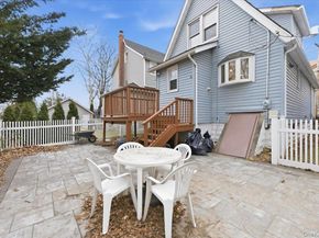 22 Sunset Trail 22, Bronx NY 10465