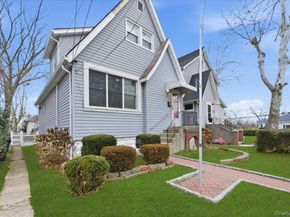 22 Sunset Trail 22, Bronx NY 10465