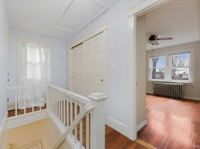 22 Sunset Trail 22, Bronx NY 10465