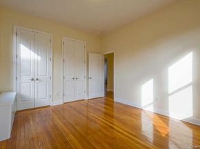 115-25 Metropolitan Avenue 161, Kew Gardens NY 11418