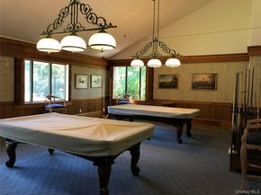 10 Oakdale Court, Ridge NY 11961