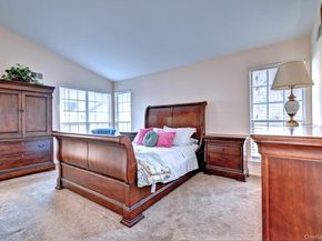 10 Oakdale Court, Ridge NY 11961