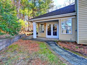 10 Oakdale Court, Ridge NY 11961