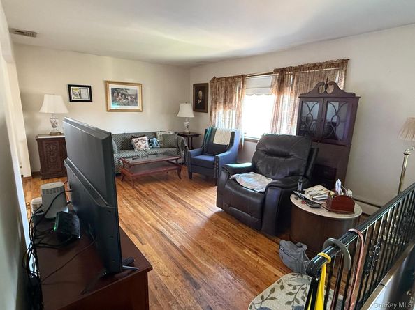 218 Colony Colony Street, West Hempstead NY 11552