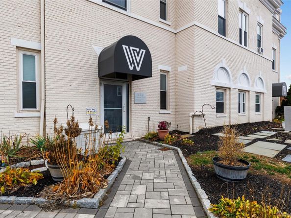 16 Waterview Estate, Peekskill NY 10566