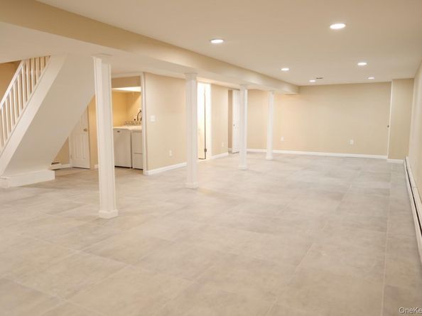 150 Scott Avenue, Deer Park NY 11729