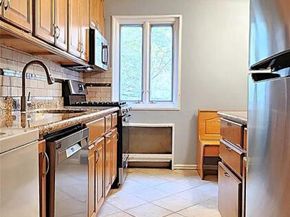 54 Lawrence Drive D, White Plains NY 10603