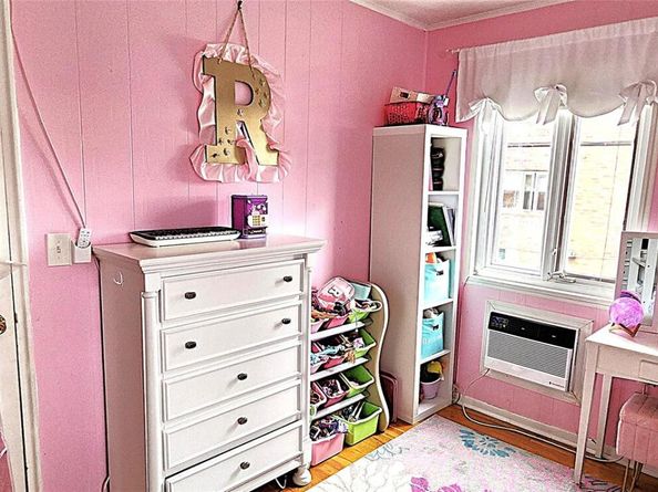 54 Lawrence Drive D, White Plains NY 10603