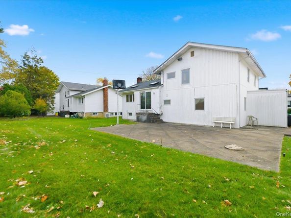 930 Jewel Drive, North Woodmere NY 11581