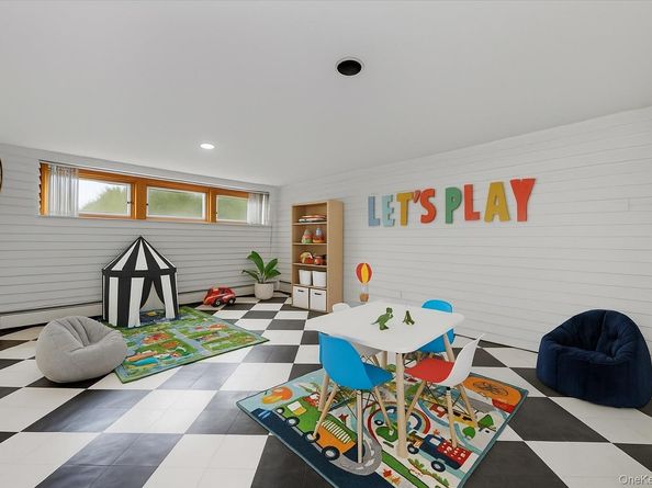 930 Jewel Drive, North Woodmere NY 11581