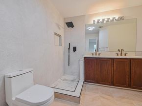 11 Northwood Blvd, Central Islip NY 11722