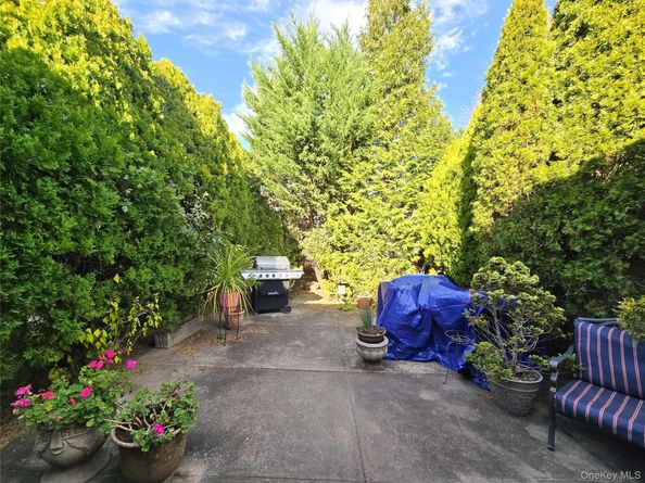 8571 67th ave Avenue, Rego Park NY 11374