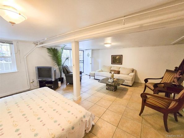 8571 67th ave Avenue, Rego Park NY 11374